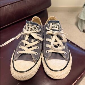 Women’s converse